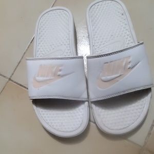 Nike slipers